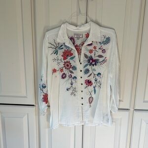 Johnny Was White Shirt with Colorful Floral Embroidery